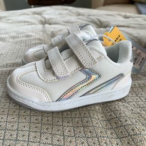 Cat & Jack Sneakers size 7